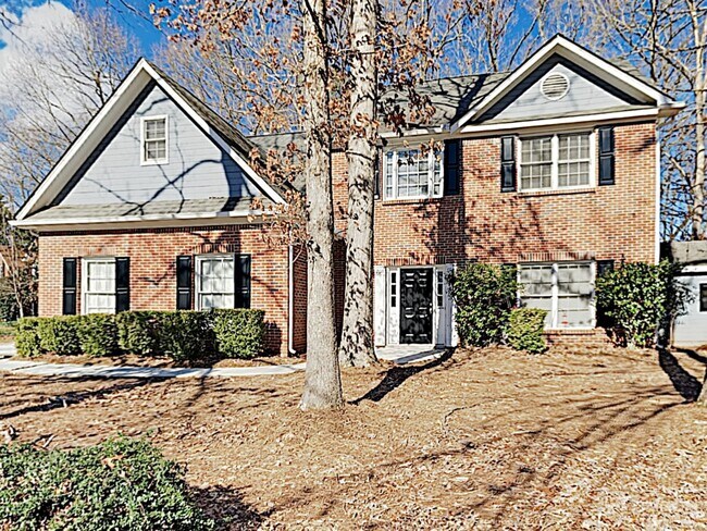 Foto del edificio - 2611 Peregrine Ct