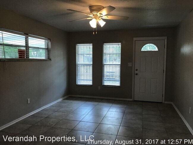 Building Photo - 3 br, 1 bath House - 303 Greens End Street