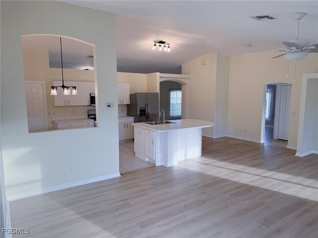 Building Photo - 3522 SW 14th Pl