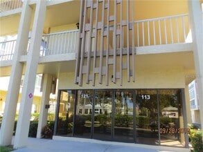 Building Photo - 121 Island Way