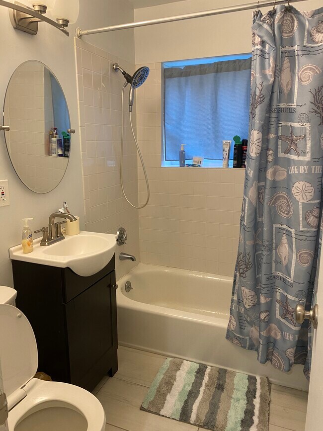 Bathroom - 37 Westgate Rd