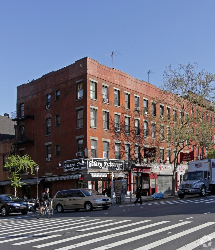 Primary Photo - 665-669 Ninth Ave