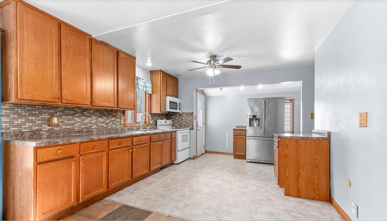 Foto principal - 900 E 7th Ave