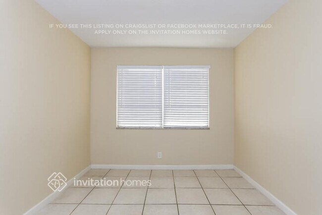 Foto del edificio - 520 NW 43rd Ave