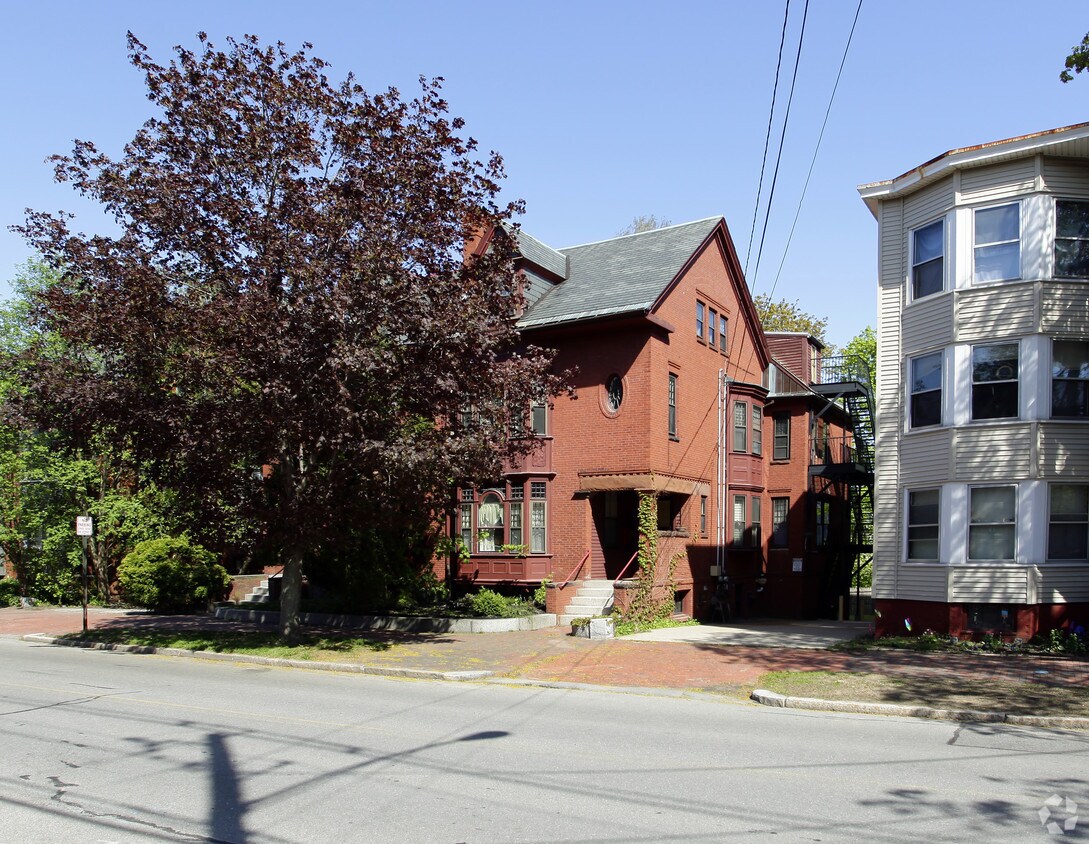 Cumberland - Park, Cumberland & Woodford