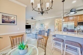 Building Photo - 10090 Lake Cove Dr