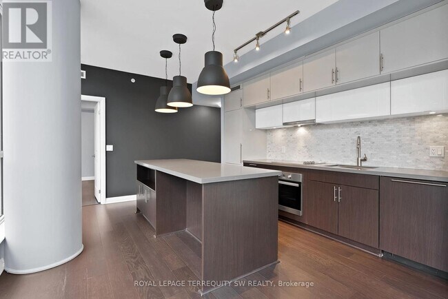 Photo du bâtiment - 8 Mercer St