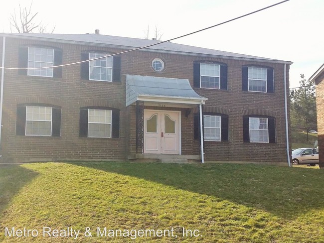 Building Photo - 3112 Springfield Dr