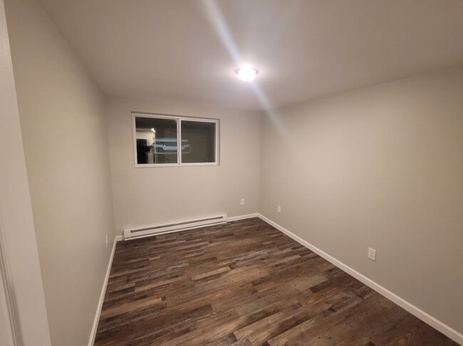 Building Photo - 6289 Robinson Rd