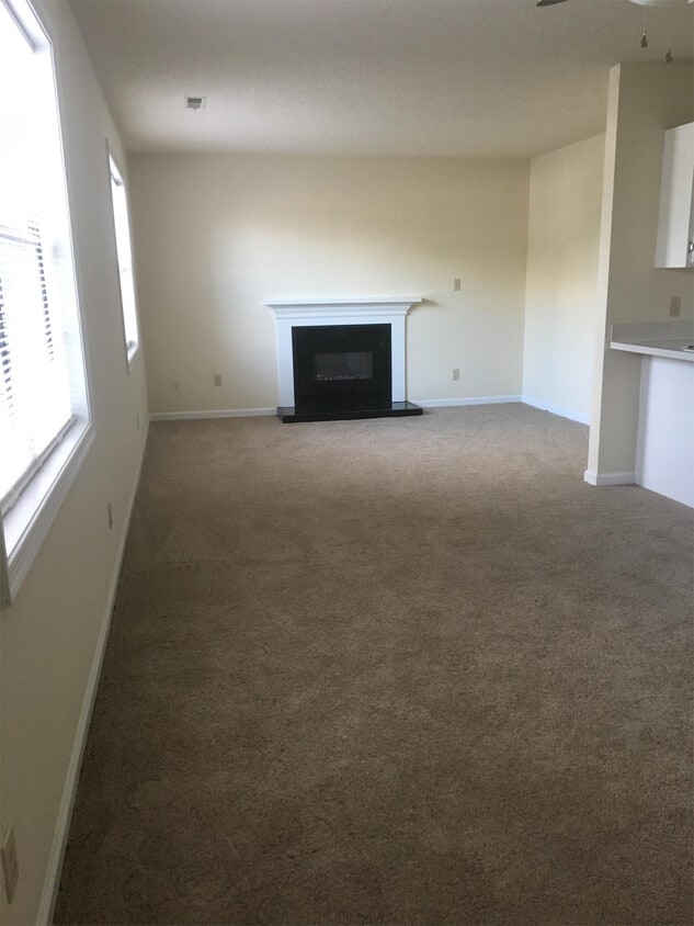 Building Photo - 1307 Homestead Garden Ct