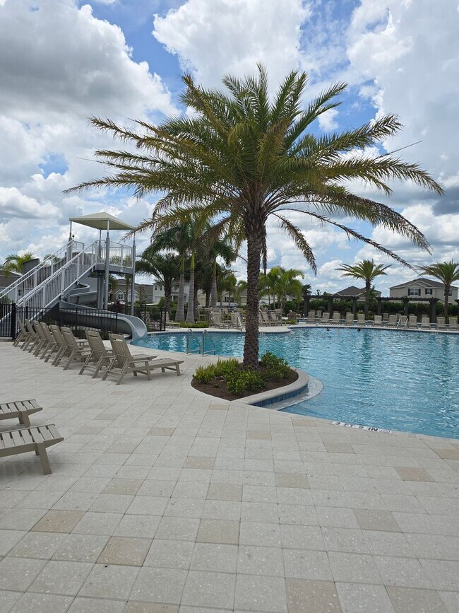 Foto del edificio - New 4/2 Home In Great Community