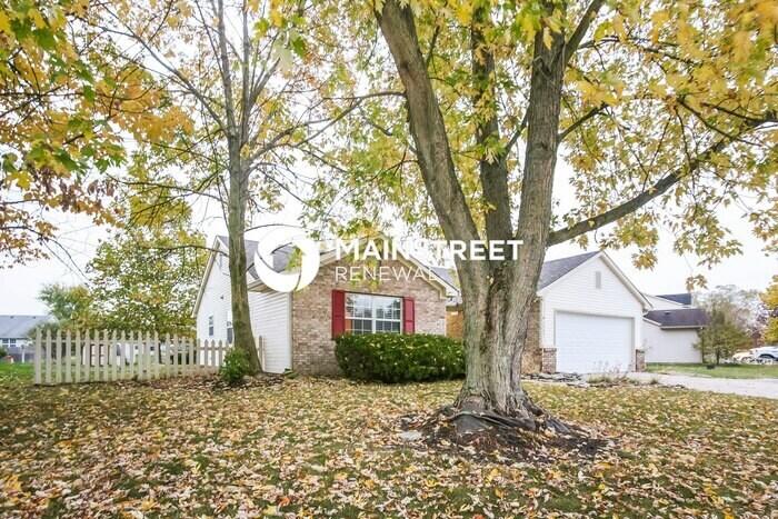 Foto principal - 3 Bedroom Pet-Friendly Home in Indianapoli...