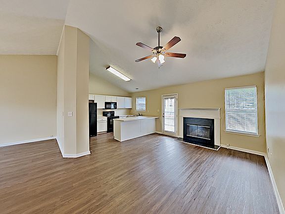Building Photo - 7020 Regency Ln