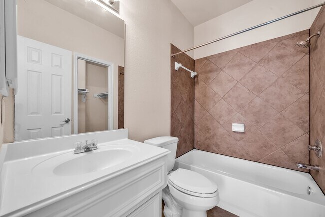 Foto del edificio - 1607 W Dallas St