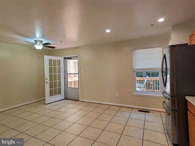 Building Photo - 8117 Pennington Dr