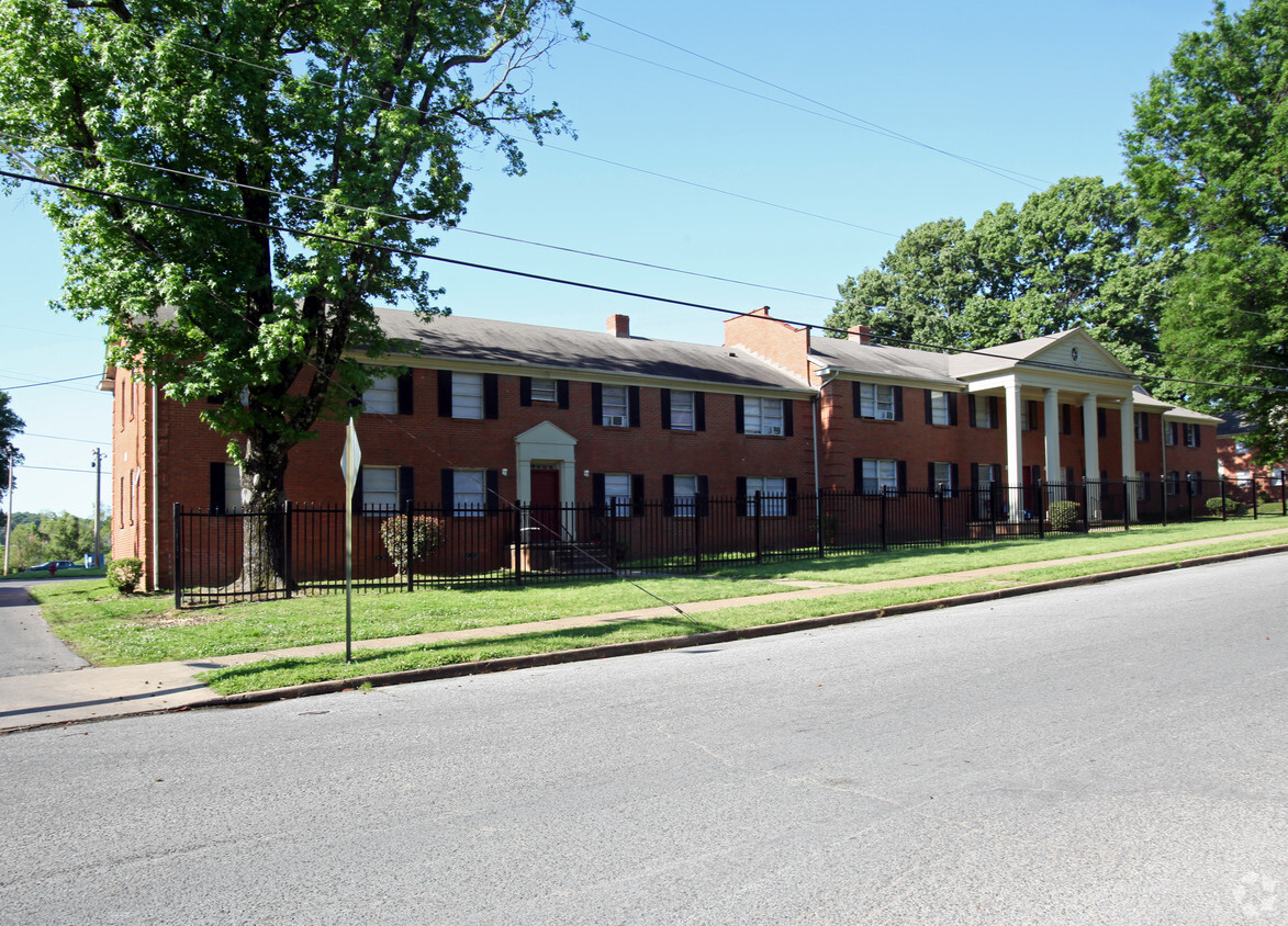 Primary Photo - Garden View Apartments