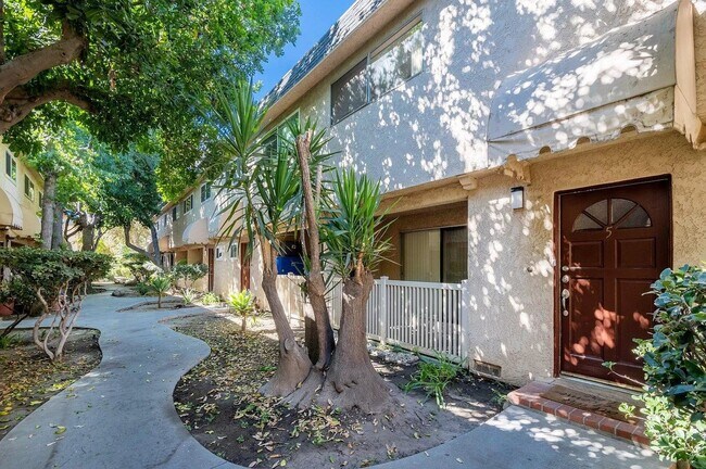 Building Photo - 17065 Roscoe Blvd