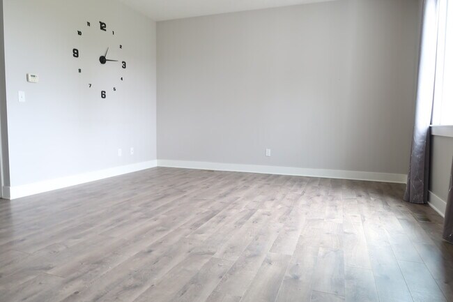 Foto del edificio - 3684 Merriville Ct