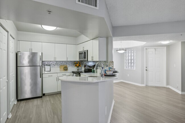 Foto del edificio - Pembroke Pines Landings Apartments