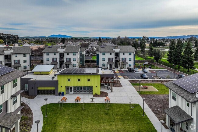 Contexto - Fair Haven Commons