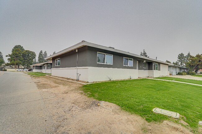 Foto del edificio - 1001 Mira Loma Dr