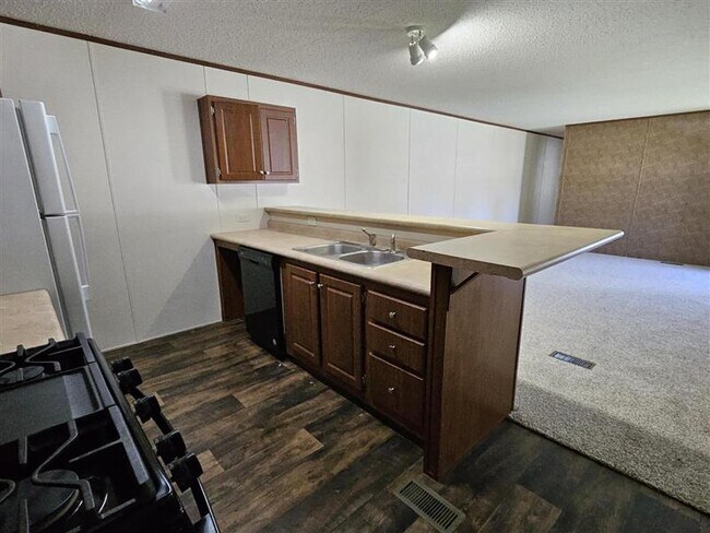 Foto del edificio - 308 Bay Port Cir