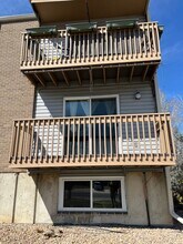 Building Photo - 1606 Cottonwood Dr