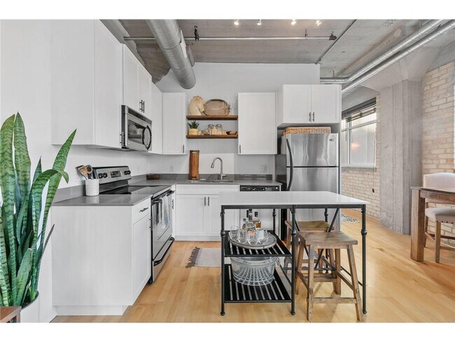 Foto del edificio - 748 N 3rd St