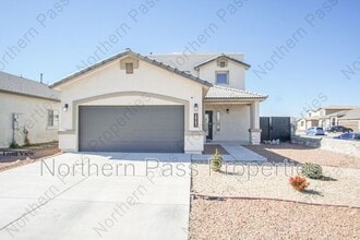 Building Photo - 10161 Red Vly