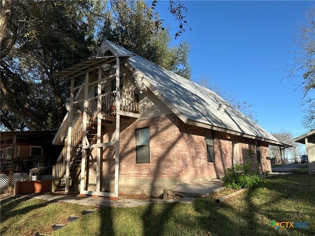 Foto del edificio - 882 Buerger Ln