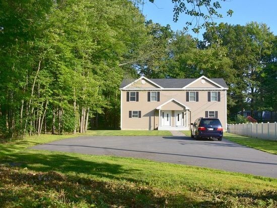 Primary Photo - 70 Lesure Ave