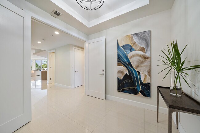 Foto del edificio - 2700 Donald Ross Rd