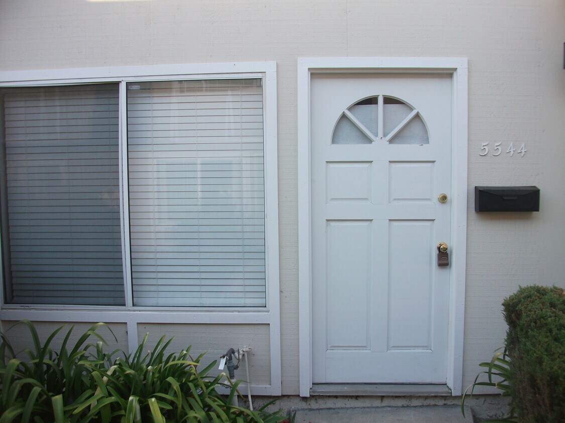 Primary Photo - Remodeled South San Jose Townhouse