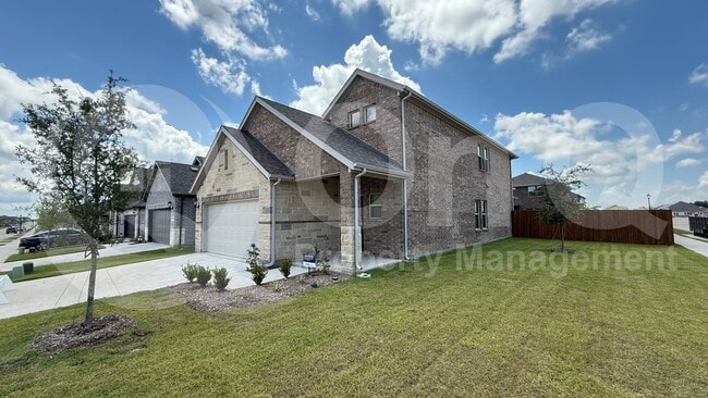 Building Photo - 529 Travine Dr