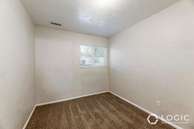 Foto del edificio - North Provo Duplex