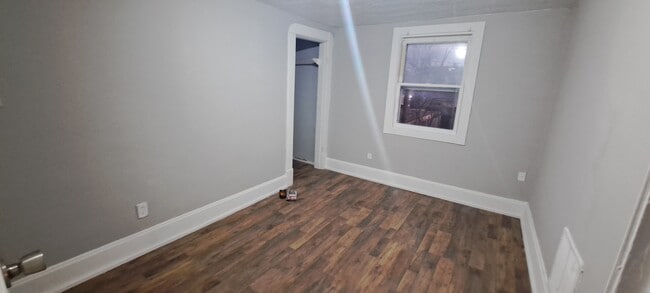 Photo - 1849 Westview Dr House