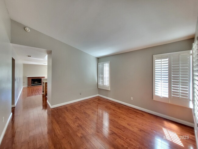 Foto del edificio - 7614 Isley Ave