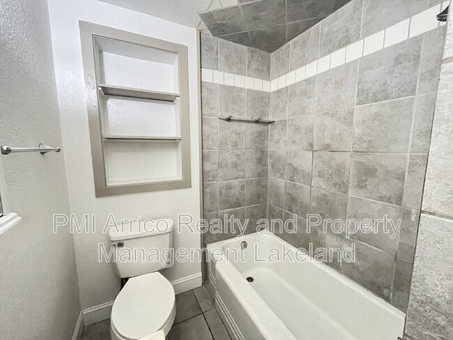 Building Photo - 217 McKean St