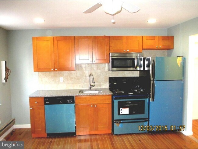 Foto del edificio - 2124 S 15th St