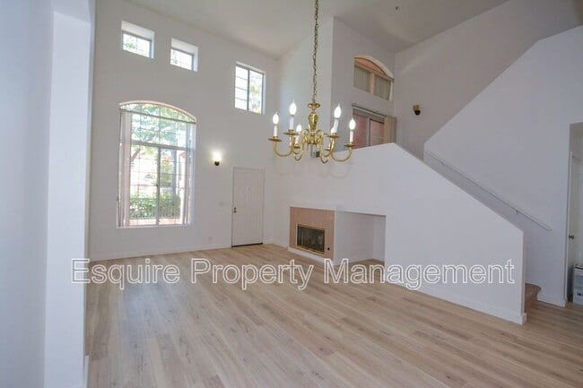 Building Photo - 1159 Oyster Pl