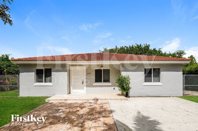 Building Photo - 21728 Ingraham Ave Rd