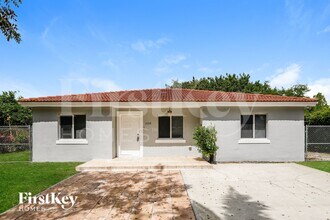 Building Photo - 21728 Ingraham Ave Rd