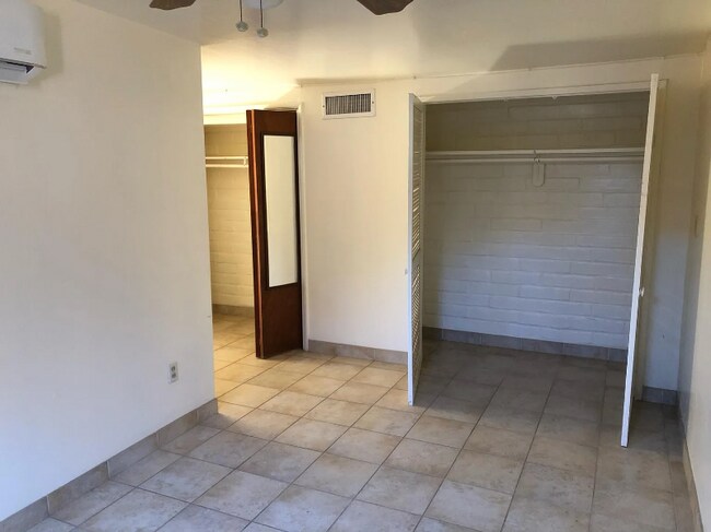 Foto del edificio - 1703 E 13th St