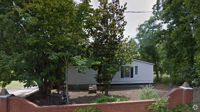 Building Photo - 243 Cobb St