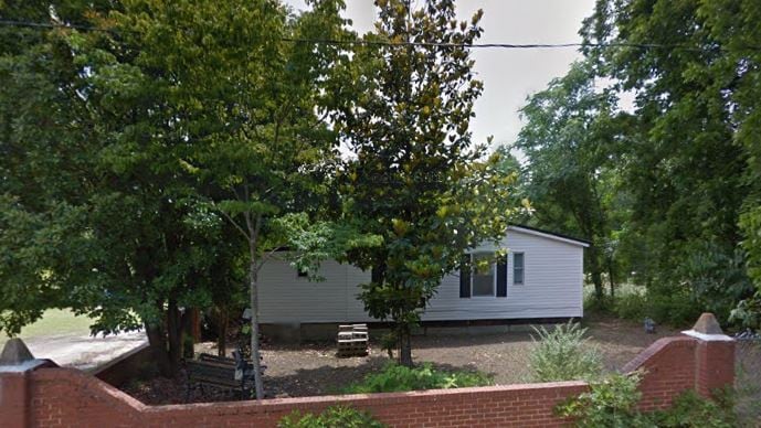 Primary Photo - 243 Cobb St
