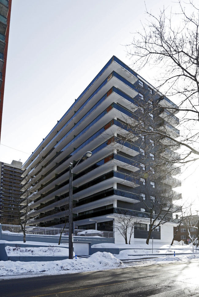 Building Photo - Stonecliffe Apartments