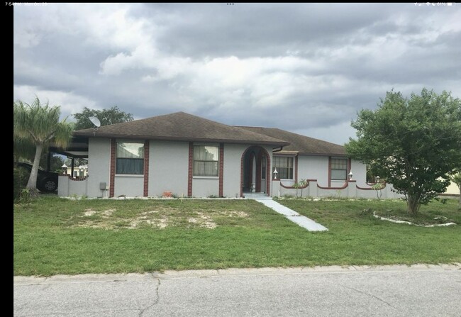 Front of the house - 312 14th St SW