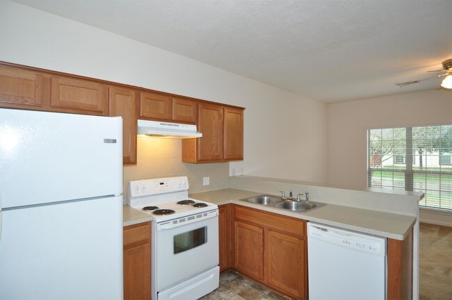 Foto del edificio - 24764 Penny Ln