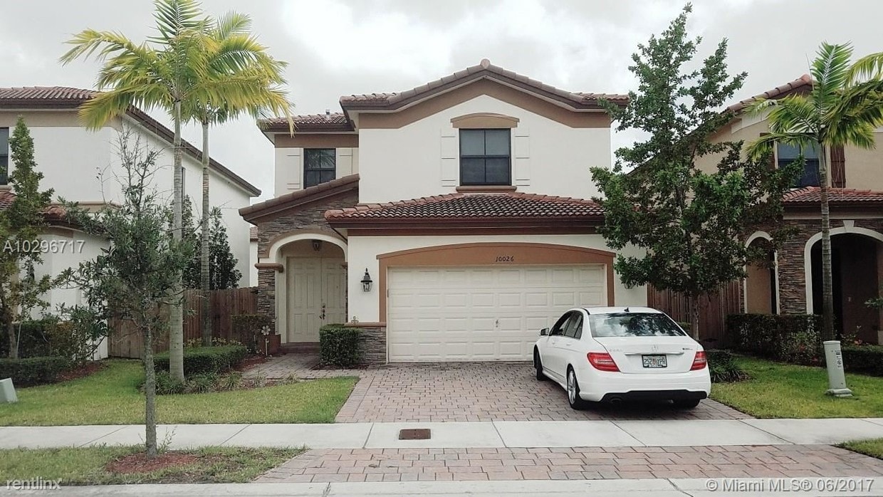 Primary Photo - 3 br, 2.5 bath House - Isles At Grand Bay