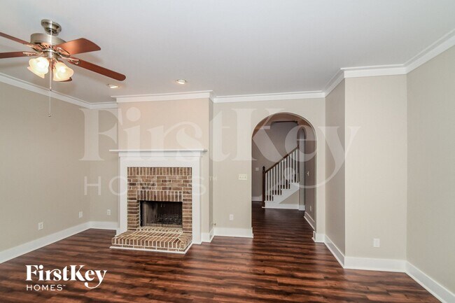 Foto del edificio - 209 Nottingham Dr